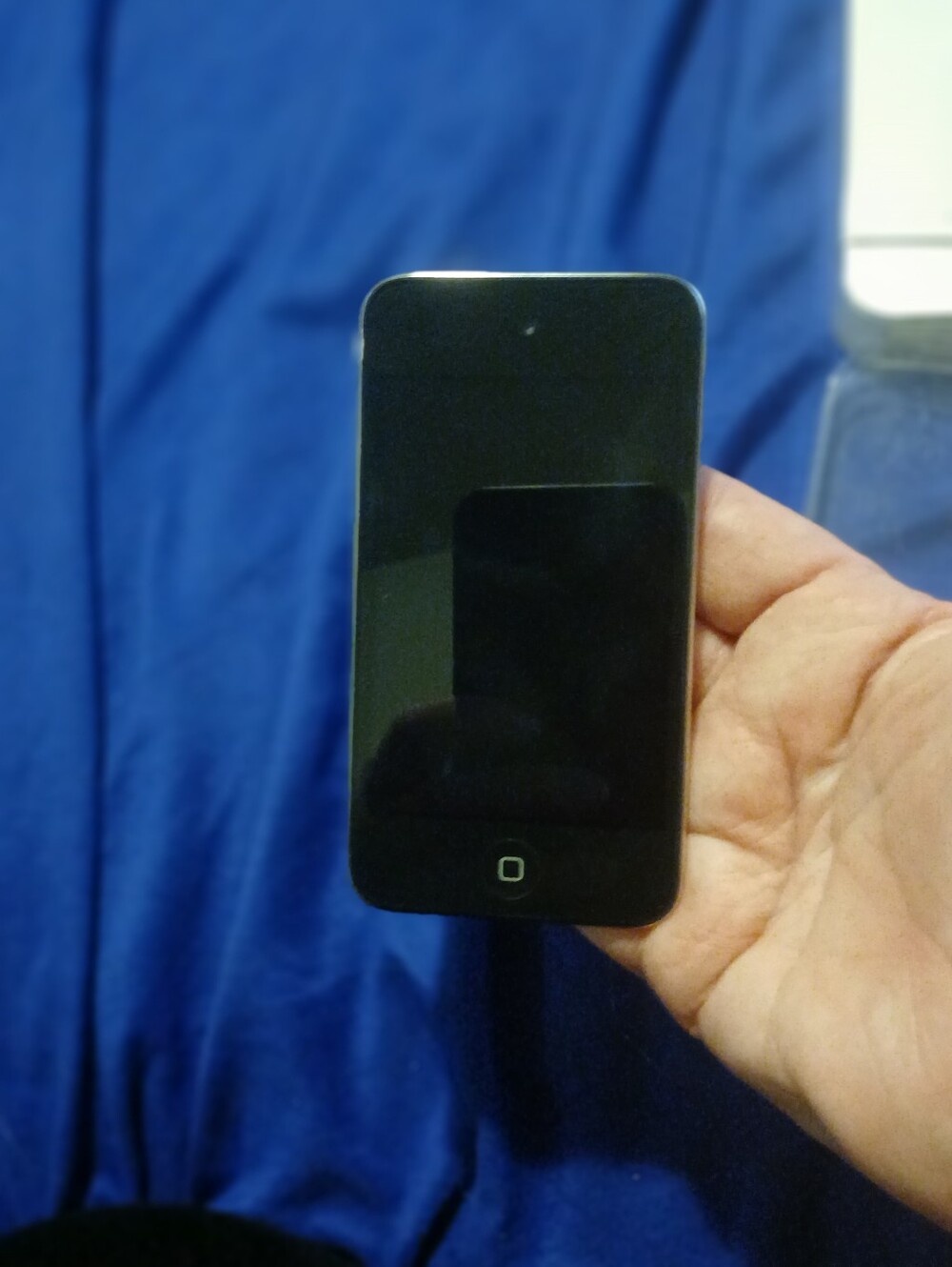 Black Apple iPod Touch - Classic